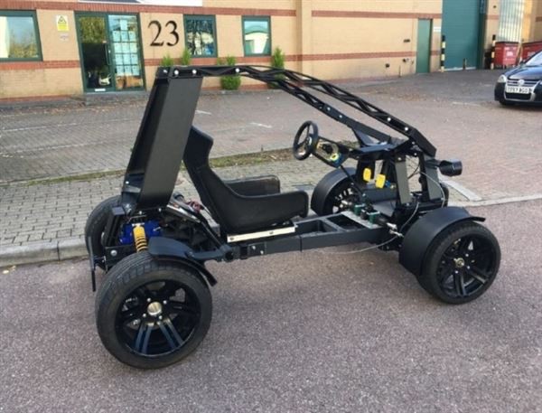 Britanija lansira prvi 3D štampani automobil pri 72 kilometra na sat